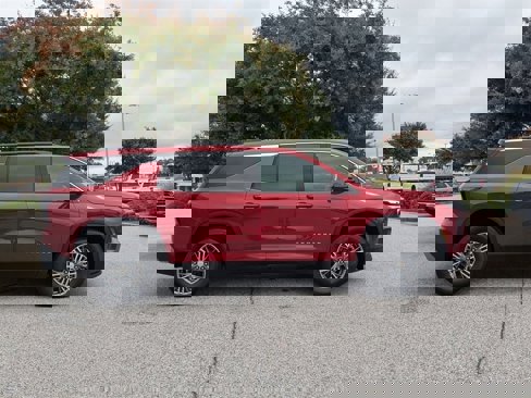 New 2026 Chevrolet Traverse LT w/ Enhanced Driving Package image 9