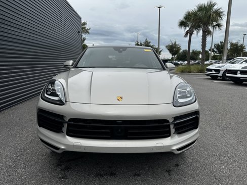 Certified 2023 Porsche Cayenne Coupe image 4