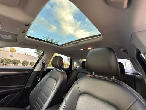 Used 2021 Volkswagen Jetta SEL image 9
