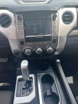 Used 2018 Toyota Tundra SR5 image 10
