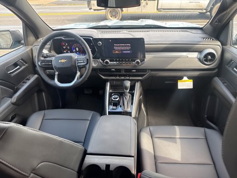 New 2025 Chevrolet Colorado LT w/ LT Convenience Package image 24
