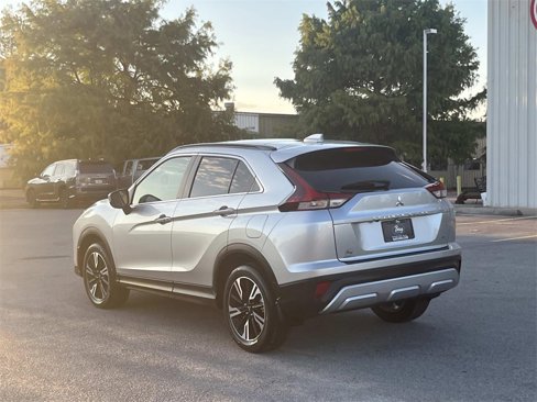 New 2025 Mitsubishi Eclipse Cross SE image 3