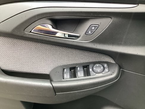 Certified 2023 Chevrolet TrailBlazer LT w/ Convenience Package image 20