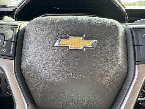Used 2024 Chevrolet Silverado 1500 LTZ w/ LTZ Premium Package image 45