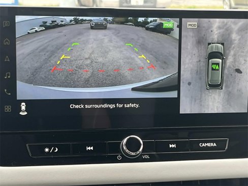 New 2025 Mitsubishi Outlander SE image 23