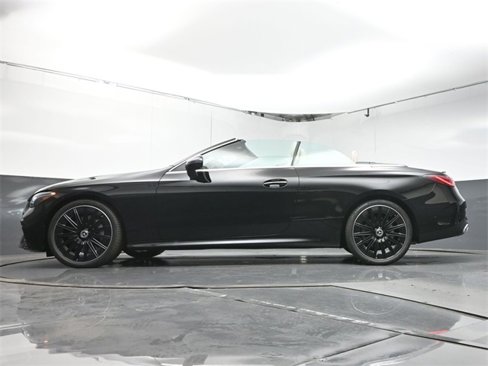 New 2026 Mercedes-Benz CLE 450 4MATIC Cabriolet image 37