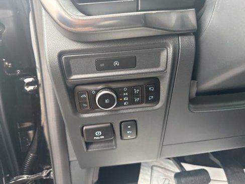 New 2025 Ford F150 Raptor image 8