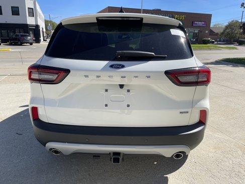 New 2026 Ford Escape SE image 5