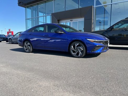 New 2025 Hyundai Elantra Sport image 1