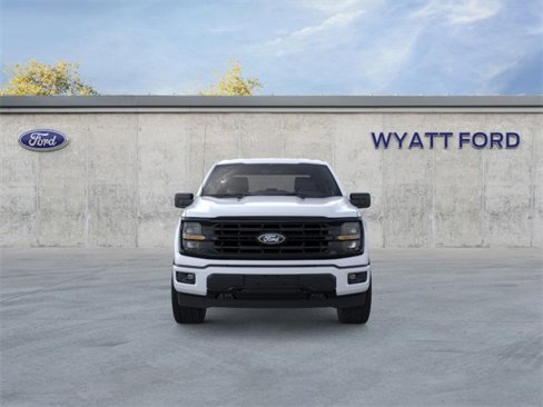 New 2025 Ford F150 XLT image 6