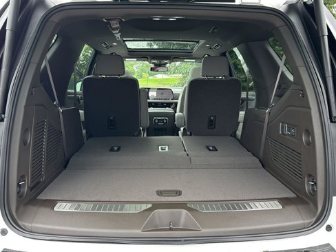 New 2025 Chevrolet Tahoe Z71 w/ Comfort Package image 31
