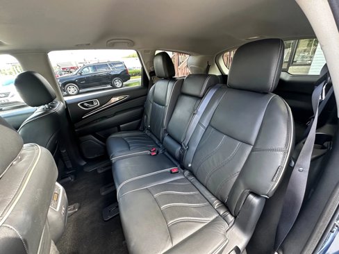 Used 2019 INFINITI QX60 Luxe w/ Essential Package image 26