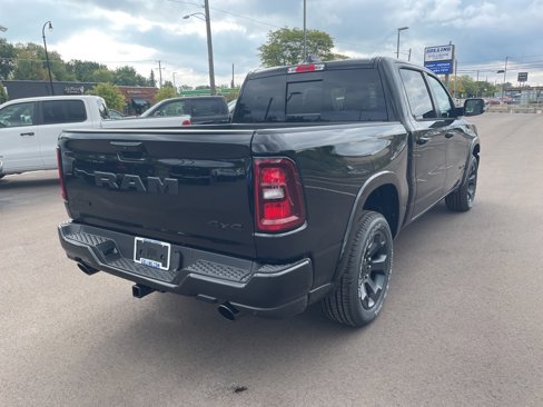 New 2026 RAM 1500 4x4 Crew Cab image 7