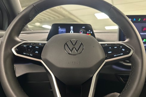 New 2025 Volkswagen ID.4 Pro S Plus image 21