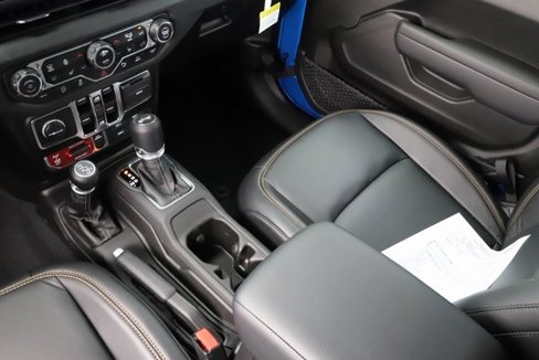 New 2025 Jeep Wrangler Willys image 29