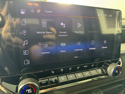 New 2025 Chevrolet Colorado LT w/ LT Convenience Package image 17