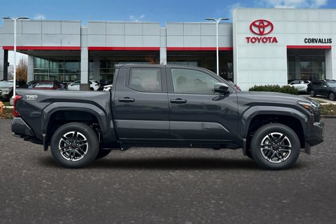 New 2025 Toyota Tacoma TRD Sport image 4