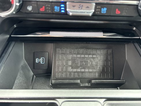 Certified 2022 Ford F150 Lariat w/ Equipment Group 502A High image 36