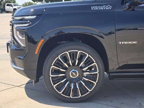 New 2026 Chevrolet Tahoe High Country image 5