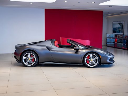 Used 2023 Ferrari 296 GTS image 7