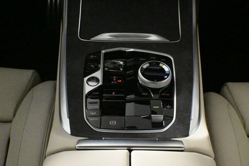 New 2026 BMW X7 xDrive40i w/ Executive Package image 26
