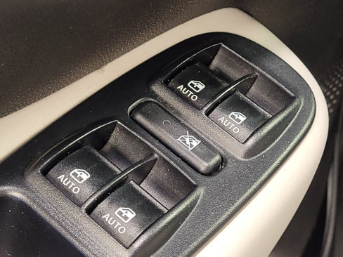 Used 2020 FIAT 500L Lounge w/ Graphite Edition image 27