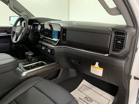 New 2026 GMC Sierra 1500 SLT w/ SLT Convenience Package image 36