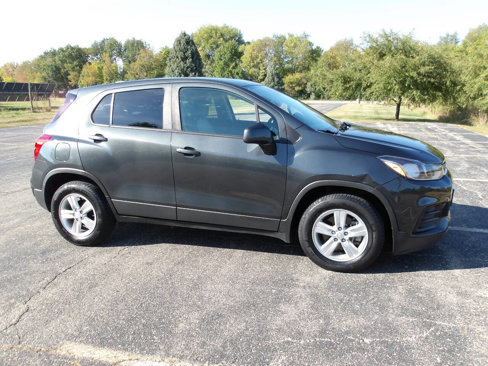Used 2019 Chevrolet Trax LS w/ Tint and Cruise Package image 1