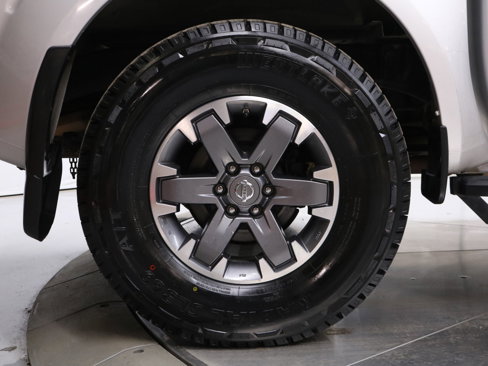 Used 2018 Nissan Frontier PRO-4X image 29
