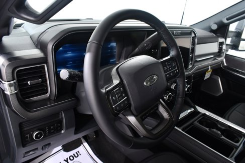 New 2025 Ford F350 Platinum w/ FX4 Off-Road Package image 11