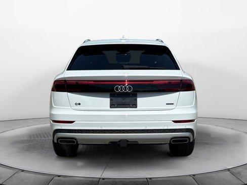 New 2025 Audi Q8 Premium image 6