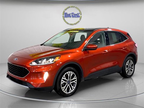 Used 2020 Ford Escape SEL image 1