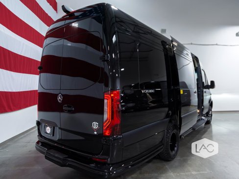 Used 2025 Mercedes-Benz Sprinter 3500 image 26