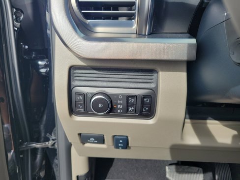 New 2026 Ford F450 Platinum image 24