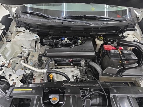 Used 2016 Nissan Rogue S w/ Appearance Package image 34
