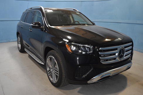 New 2026 Mercedes-Benz GLS 450 4MATIC image 1