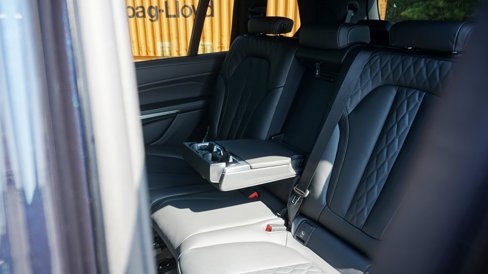 New 2026 BMW X7 M60i w/ Executive Package image 13