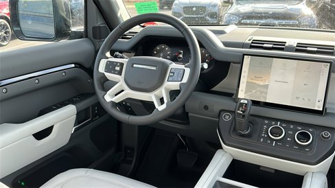 New 2025 Land Rover Defender 110 X-Dynamic SE image 26