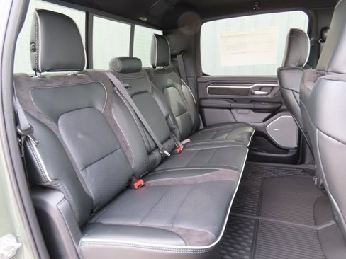 New 2026 RAM 1500 Laramie w/ Night Edition image 32