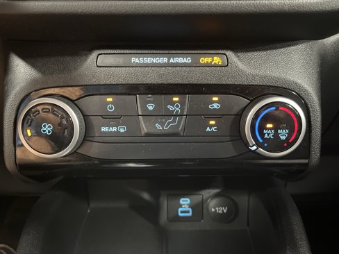 Used 2022 Ford Escape SE image 22
