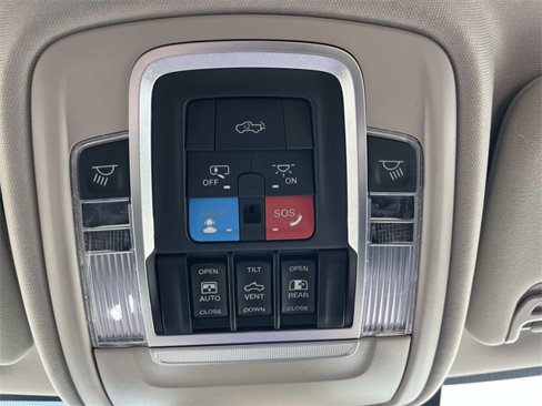 New 2025 RAM 2500 Limited image 33