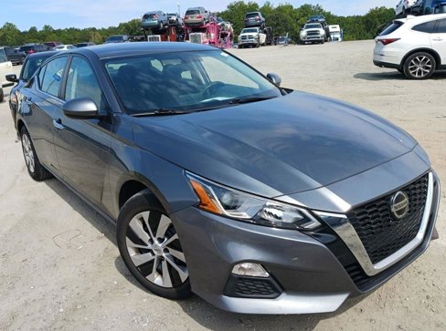Used 2020 Nissan Altima 2.5 S image 1
