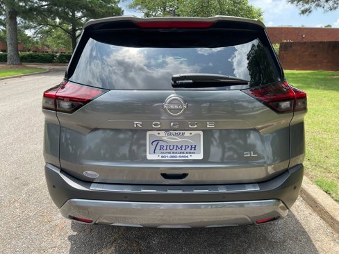Used 2022 Nissan Rogue SL w/ SL Premium Package image 4