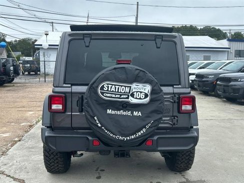 New 2025 Jeep Wrangler Unlimited Sport image 3