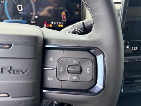 New 2026 GMC Hummer EV SUV image 14