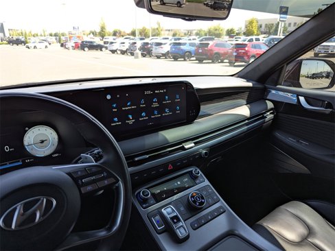 Used 2024 Hyundai Palisade Calligraphy image 21