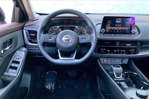 Certified 2023 Nissan Rogue SV image 4