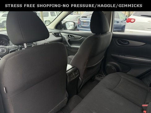 Used 2019 Nissan Rogue Sport S image 28