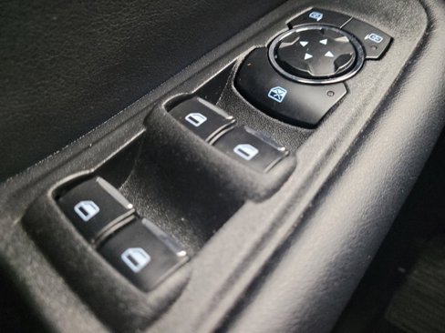 Used 2024 Ford Edge SEL image 27