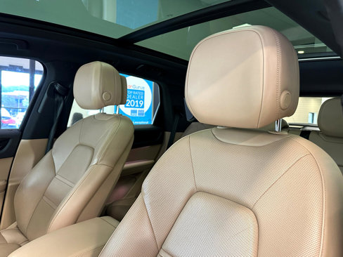 Used 2019 Porsche Cayenne image 21